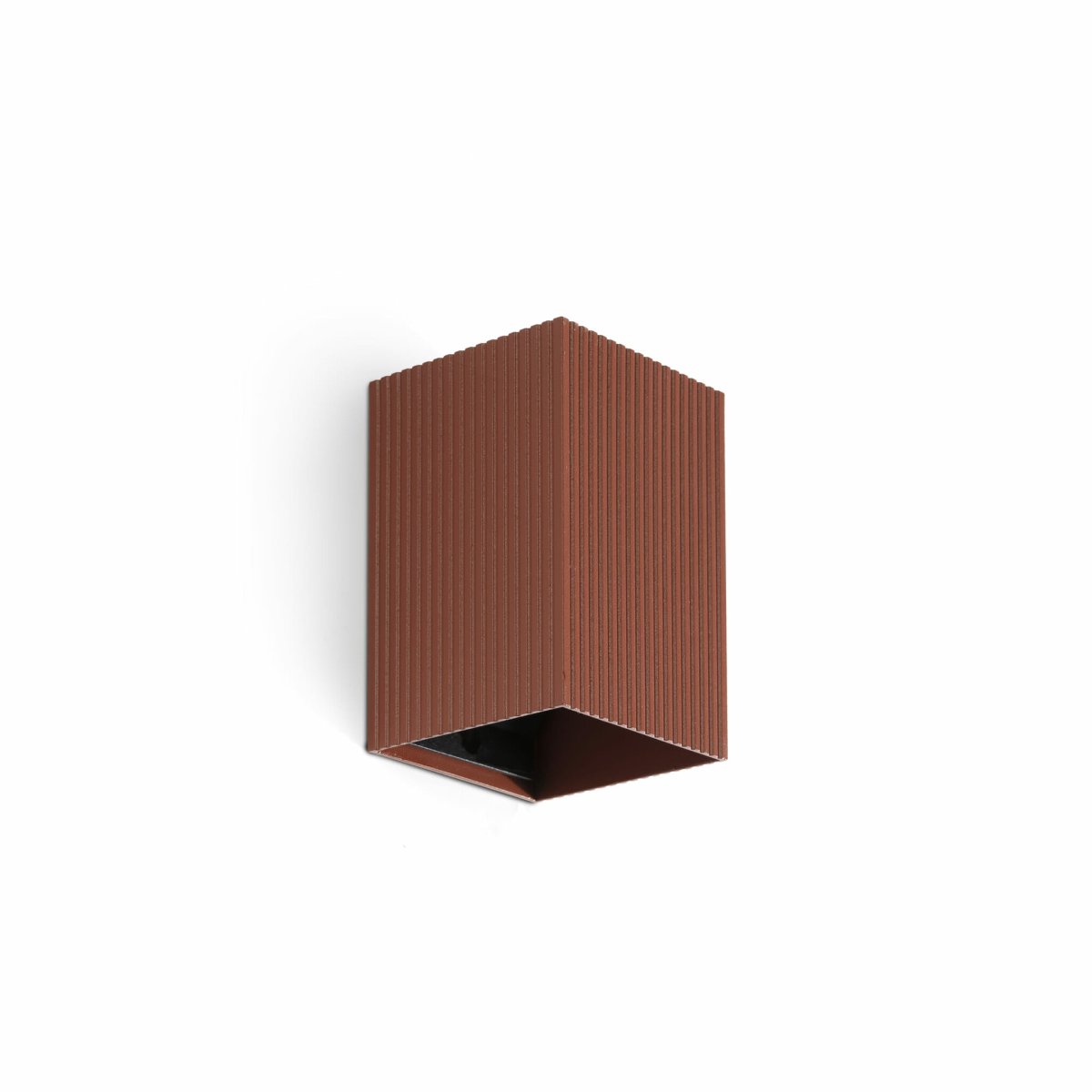 Lune 10cm Terracota estriada lámpara de pared De Faro Barcelona - Su dise&ntilde;o compacto la hace ideal para pasillos y zonas de paso, proporcionando una iluminaci&oacute;n eficaz sin ocupar espacio.