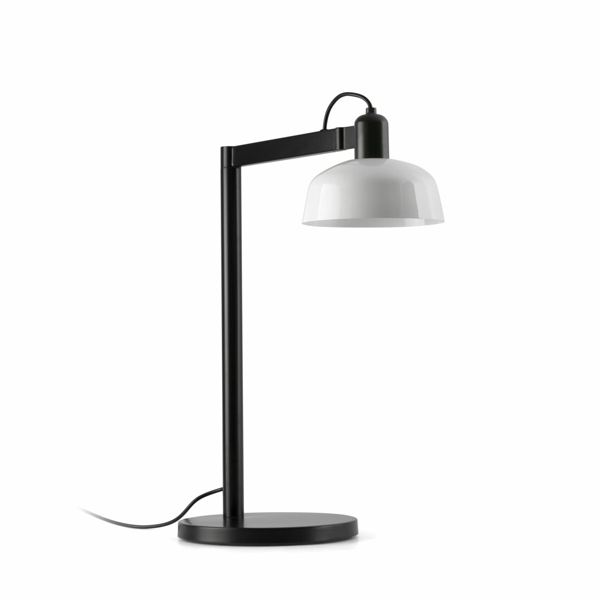 Tatawin 58cm Blanco lámpara de escritorio De Faro Barcelona - Tatawin es una l&aacute;mpara de mesa con estructura negra y pantalla met&aacute;lica blanca que proporciona una luz direccional y focalizada.