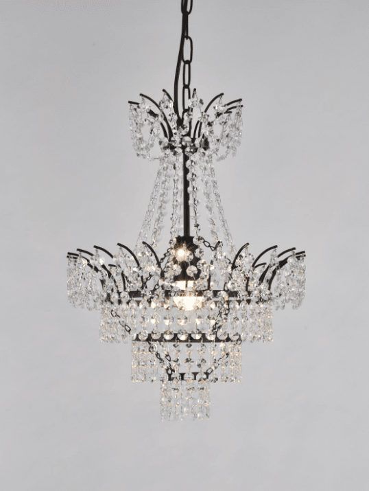 Estelle Ø35 Negro cristal De Norrsken Design - La lámpara de araña de cristal Estelle en color negro combina un glamour atemporal con un acabado cromado moderno para lograr una impresión impactante.
