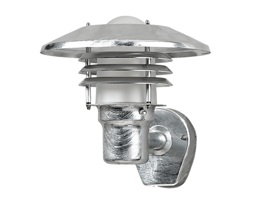 Tellus acero galvanizado lámpara de exterior De Westal - El aplique de pared Tellus es una lámpara de diseño sueco con casquillo E27 y una cúpula de cristal opalino que rodea la fuente de luz.