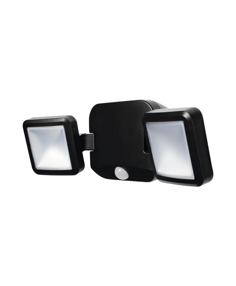 Battery LED Spotlight Sensor Negro lámpara de exterior De Ledvance - El sensor de foco LED alimentado por bater&iacute;a de 10 W es una soluci&oacute;n de iluminaci&oacute;n exterior potente y flexible.