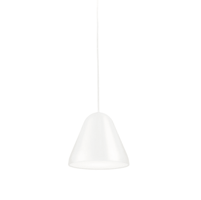 Enna Ø22 Blanco Lámpas de techo De Airam - Su forma redondeada le confiere un aspecto suave y moderno, mientras que el difusor bajo la pantalla distribuye la luz de manera uniforme y acogedora por toda la habitación.