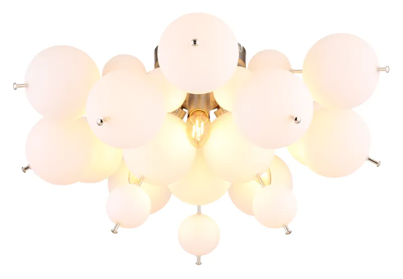 Udo Ø55 Blanco plafón De Globo Lighting - Dess unika design utm&auml;rks av en rund form d&auml;r metallstavar elegant sammanl&auml;nkas med vackra opalglas i olika storlekar.