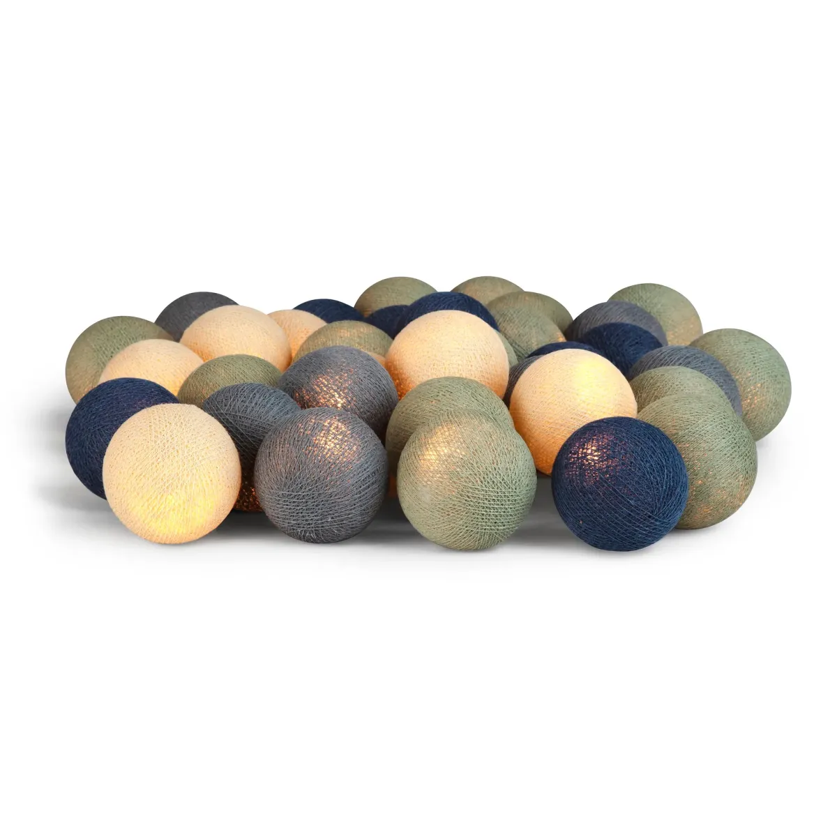 Irislights Breeze 20-lights Multicolor De Irislights - Irislights Breeze es una l&aacute;mpara decorativa con esferas artesanales en tonos verde, beige, verde y azul.