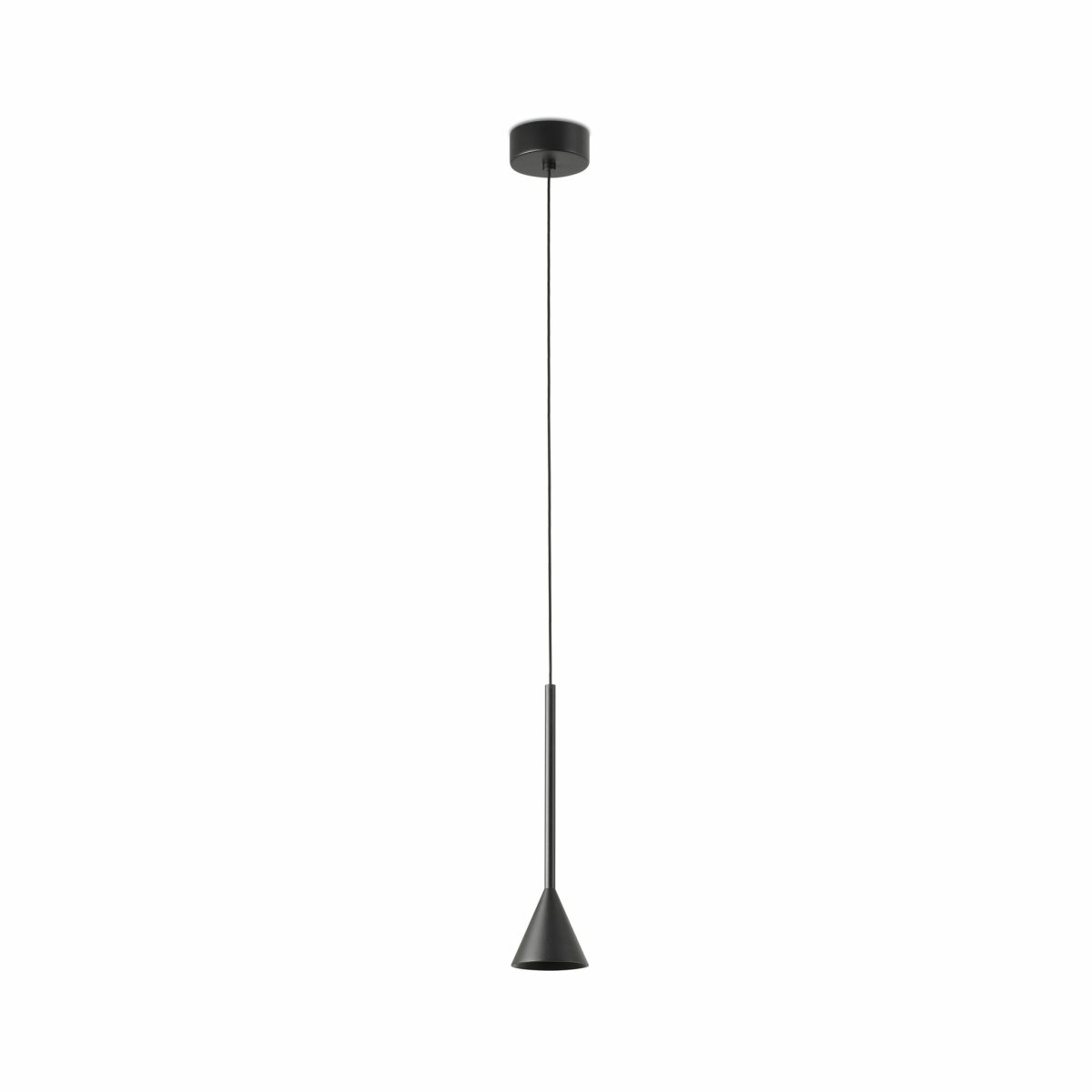 Anna Ø7 Negro Lámpas de techo De Faro Barcelona - Su elegante dise&ntilde;o la hace ideal para resaltar zonas o detalles espec&iacute;ficos de una estancia; perfecta sobre armarios de cocina, mesas o como iluminaci&oacute;n de acento en salones y pasillos.
