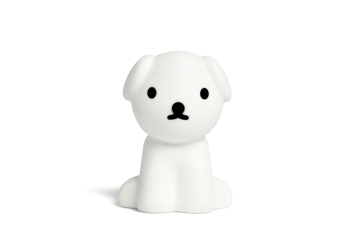 Bundle of Light - Snuffy Mini Blanco lámpara infantil De Mr Maria - Trae un poco de luz y alegría a tu día y a tu hogar con esta encantadora lámpara Snuffy.