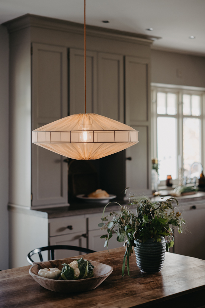 Alba Pantalla S/Colgante Ø58 naranja claro Lámpas de techo De Alde & Lind - Según la lámpara, Alba puede usarse como lámpara colgante o de techo.