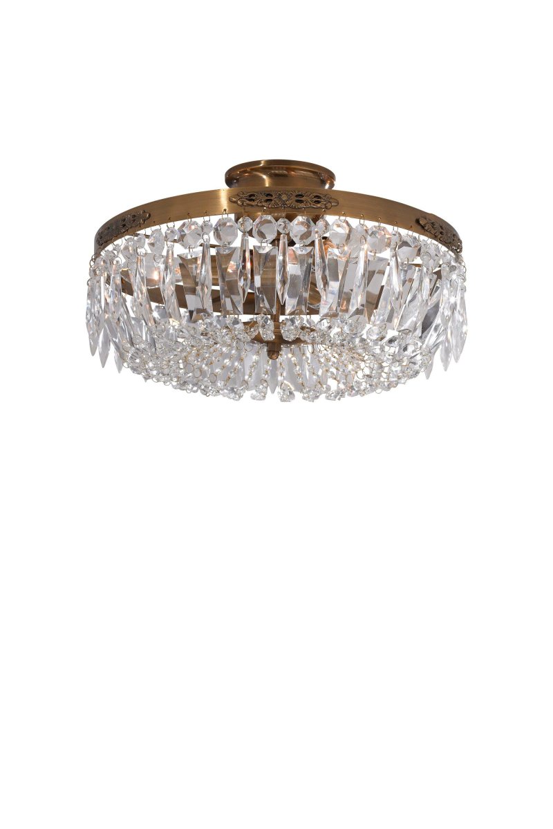 Strömsholm Ø35 Antigüedad cristal De Markslöjd - Esta cl&aacute;sica l&aacute;mpara de techo fabricada en metal de color antiguo presenta hermosos prismas cortados a m&aacute;quina que le dan a la habitaci&oacute;n un ambiente elegante y lujoso.