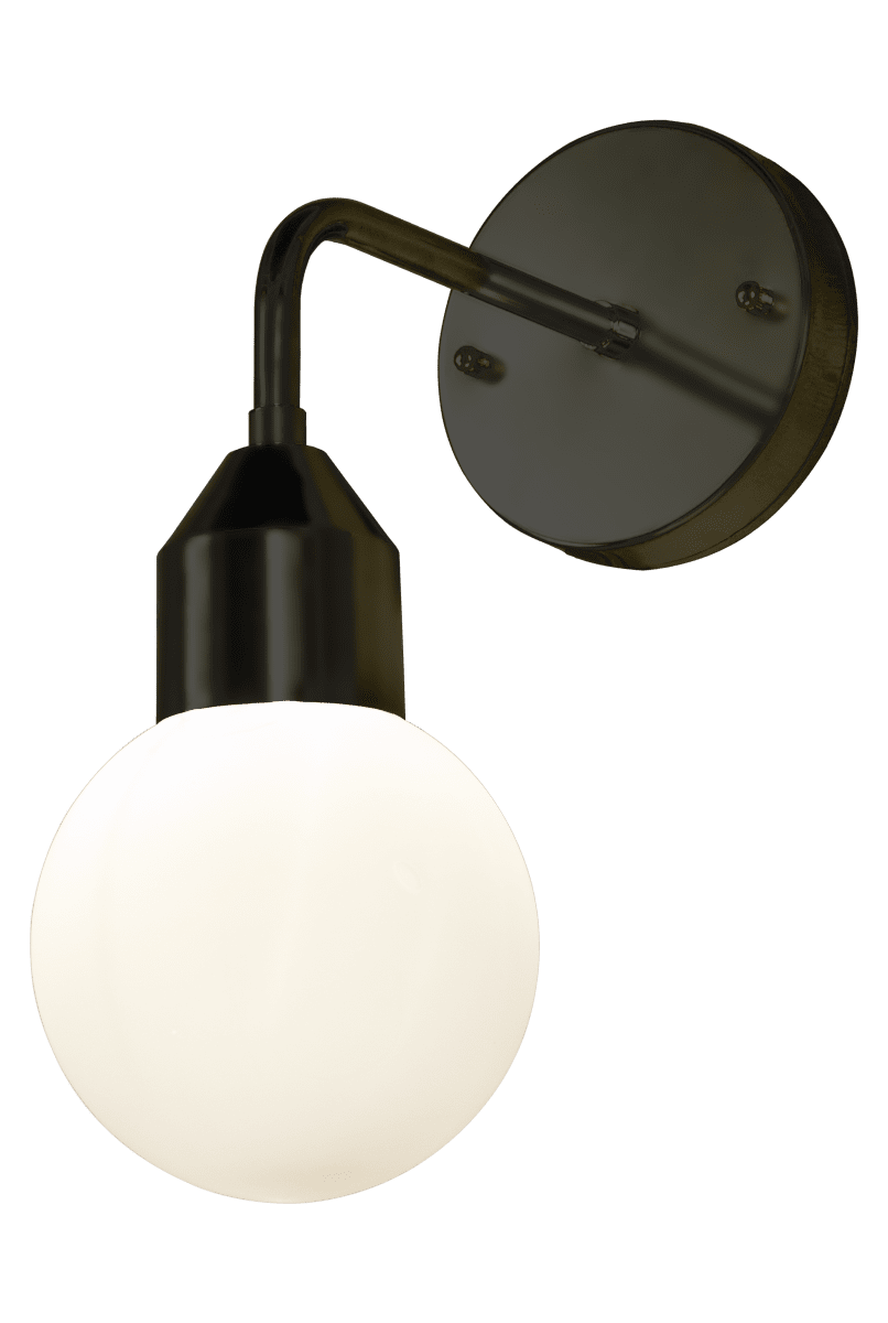 Florens Ø12 Negro lámpara de baño De Aneta Lighting - Florens es una elegante lámpara de baño fabricada en metal lacado en negro con una cúpula redonda de cristal opalino blanco que emite una luz suave y agradable.