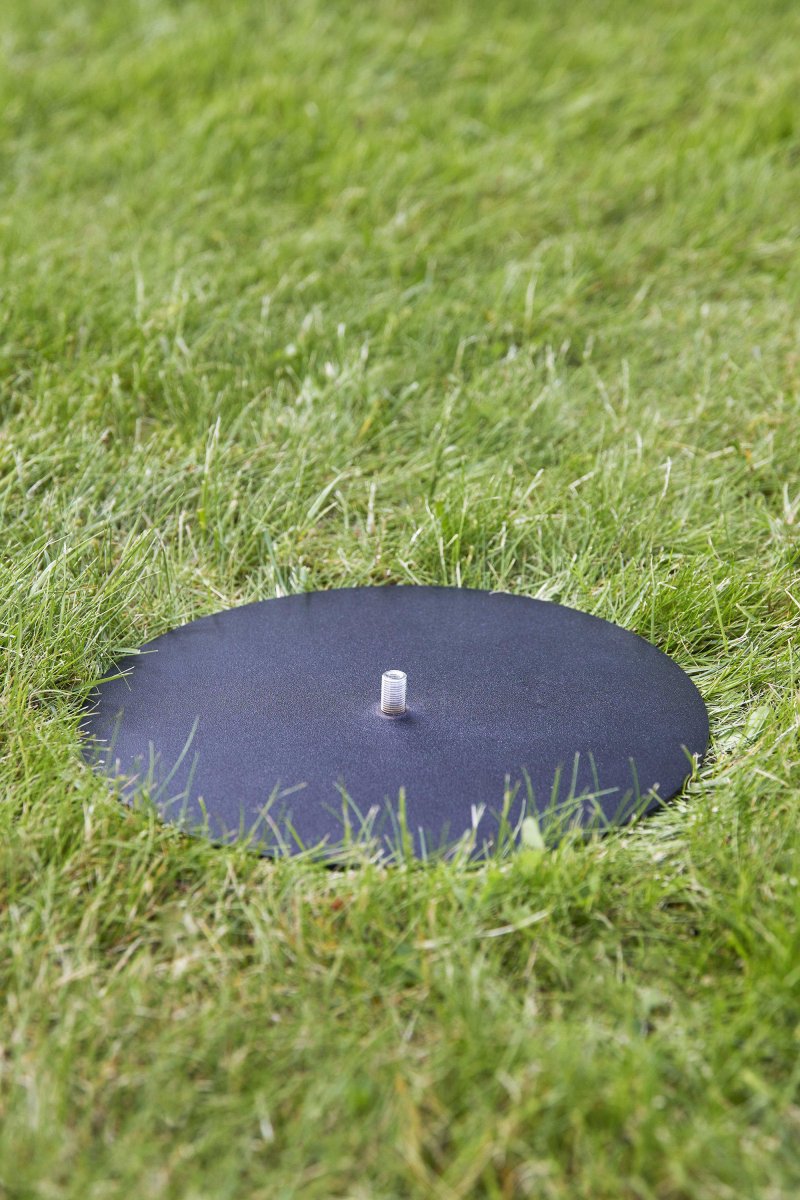 Placa Base Negro Garden 24 De Markslöjd - El di&aacute;metro de la placa es de 24,7 cm.