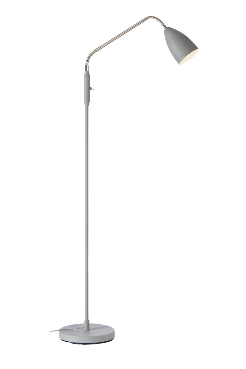 Patro Gris lámpara de pie De Markslöjd - Su práctico brazo de acero ajustable incorpora un interruptor para la luz LED, que permite regular la intensidad en tres niveles.