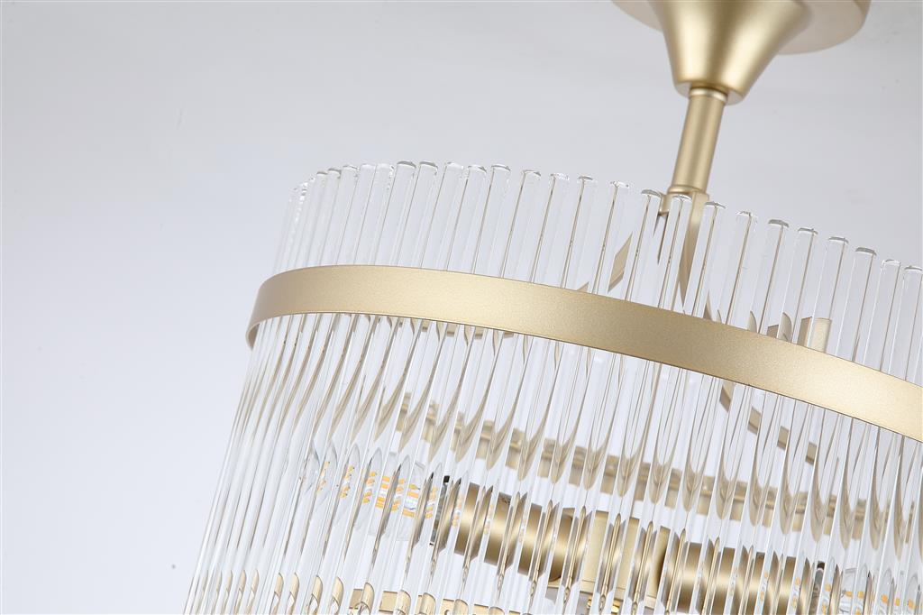 Lara Ø35 Oro cristal De Searchlight - Su elegante marco dorado est&aacute; revestido de varillas decorativas de vidrio transparente que difunden y reflejan la luz con gran belleza.