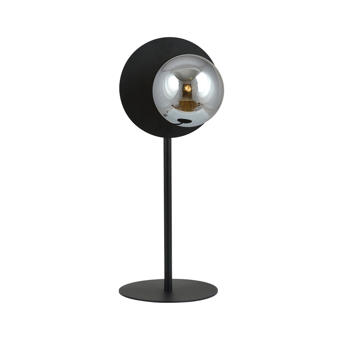 Oslo 50cm Negro/Ahumado lámpara de mesa De Emibig Lighting - Su base de metal negro le aporta un toque gráfico, mientras que la pantalla de cristal ahumado difunde una luz agradable y uniforme.