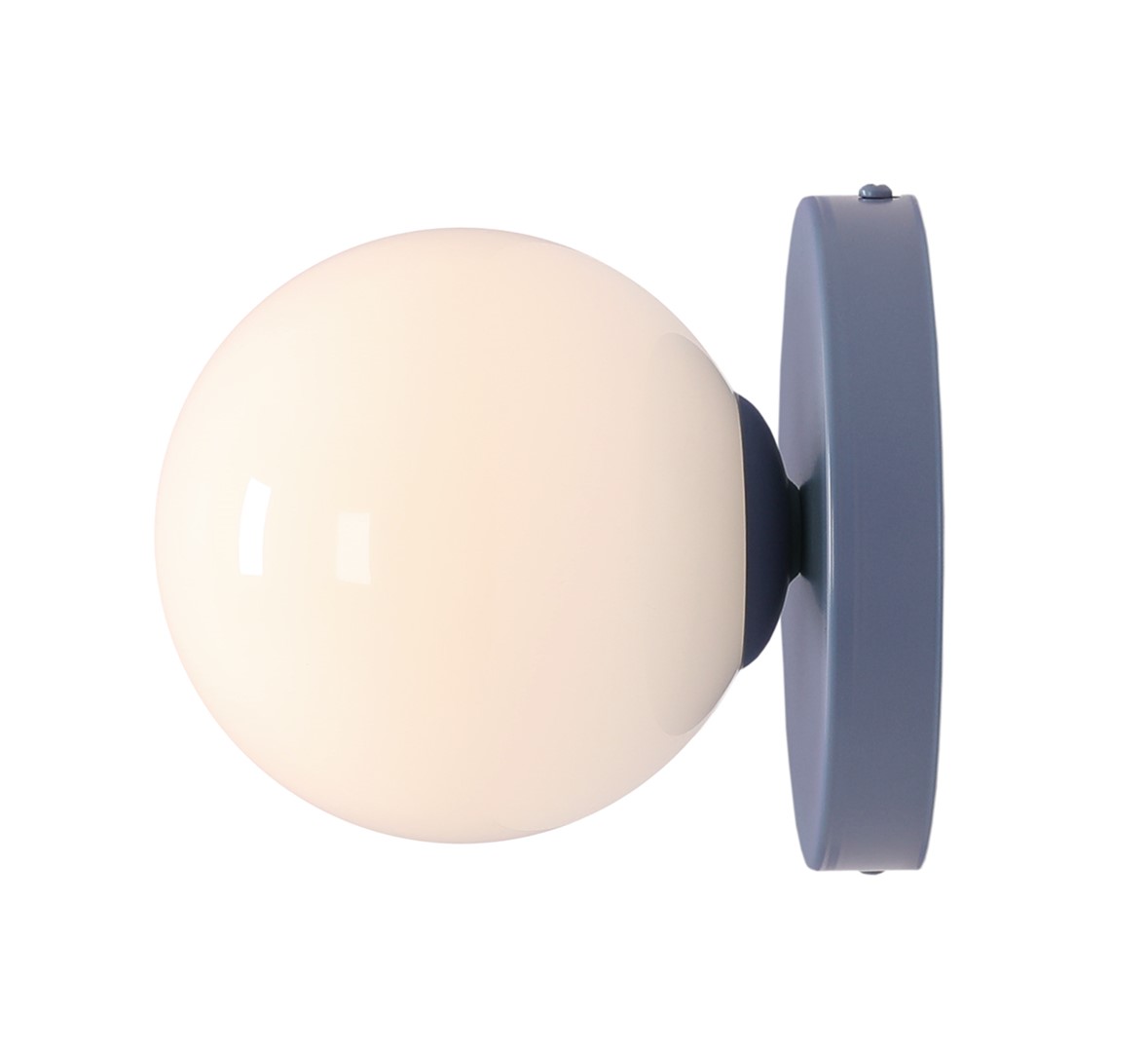 Ball Ø15 Azul lámpara de pared De Artera - Gracias a su diseño minimalista, la lámpara se integra a la perfección en interiores modernos y clásicos, a la vez que proporciona una luz eficaz que mejora la atmósfera de la habitación.