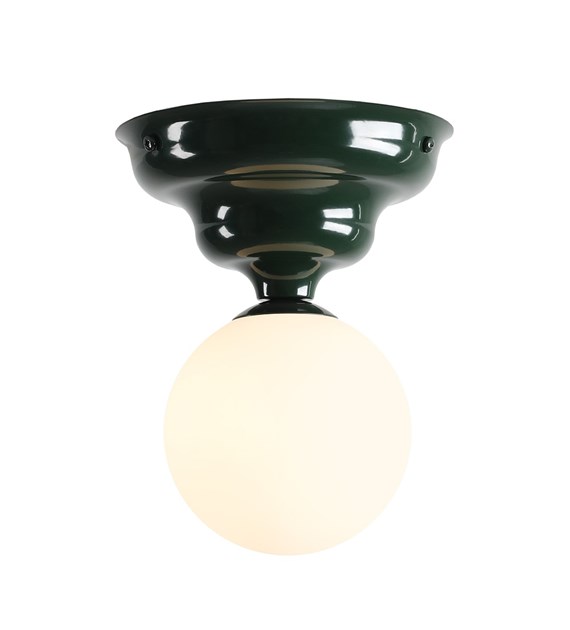 Wave Ø17 Verde oscuro plafón De Artera - Presenta un marco verde oscuro con un diseño ligeramente ondulado y una pantalla redonda de vidrio blanco que distribuye una luz agradable y uniforme por toda la habitación.