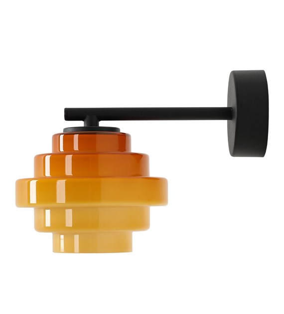 Filo 23cm Naranja lámpara de pared De Artera - Está fabricado en metal y vidrio, con el brazo negro que contrasta elegantemente con el vidrio naranja.
