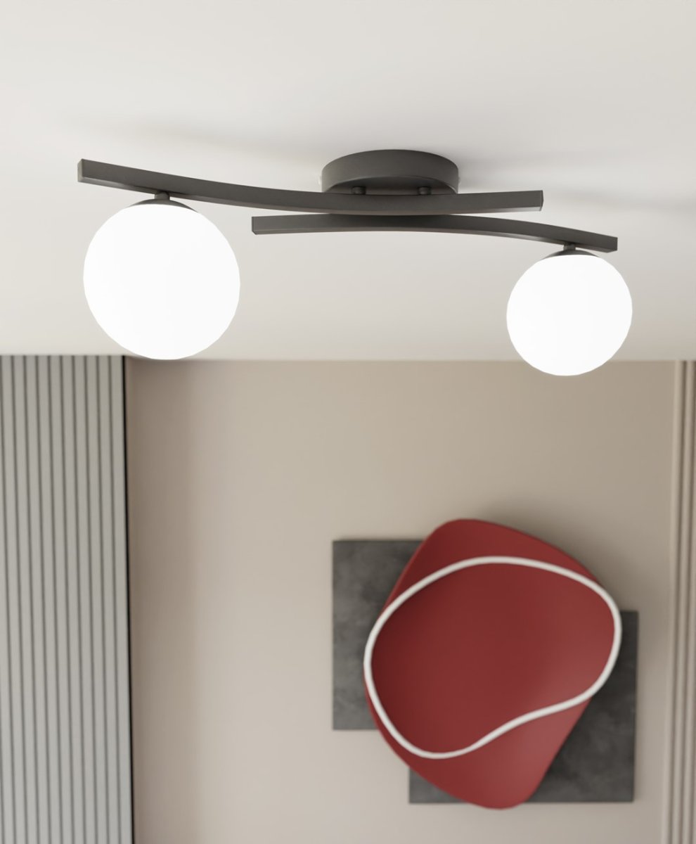 Opus 60cm Blanco plafón De Emibig Lighting - La forma sencilla y las c&uacute;pulas de cristal opalino confieren a la estancia suavidad y ligereza, mientras que la l&aacute;mpara difunde una luz agradable y difusa.
