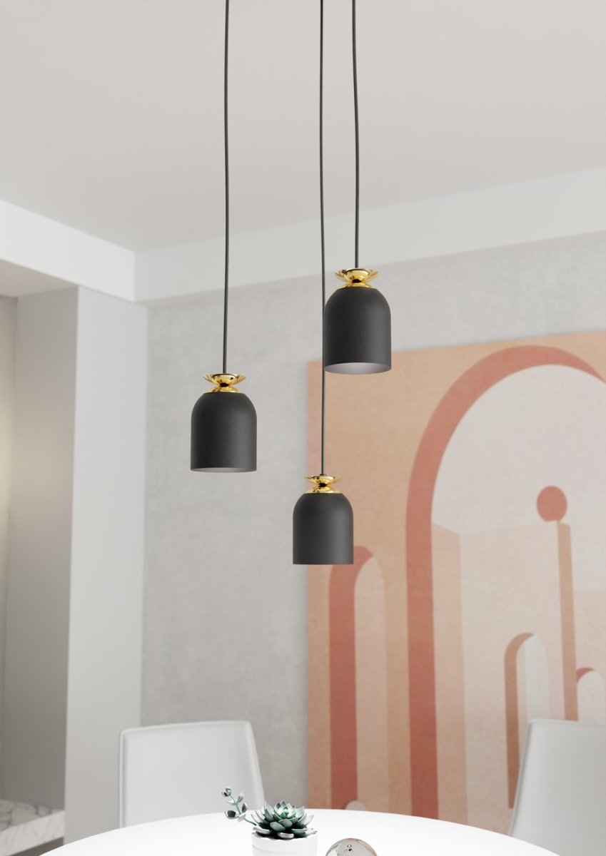 Target Ø30 Negro Lámpas de techo De Emibig Lighting - Perfecto para salas de estar, comedores y espacios p&uacute;blicos, Target se convierte en un elemento elegante que combina un estilo industrial con un toque de lujo.