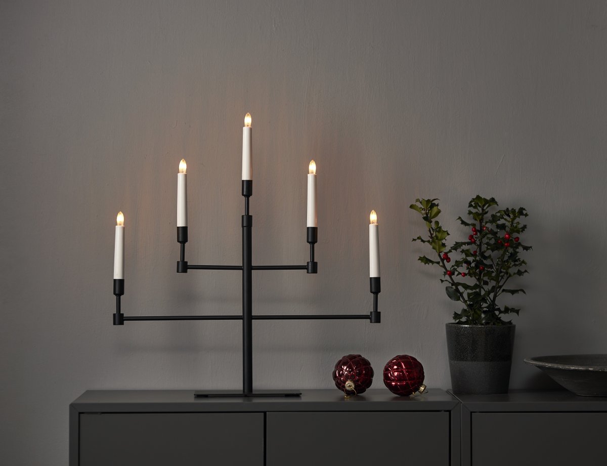 Vide Negro De Star Trading - Candelabro de Adviento moderno de color negro fabricado en metal.