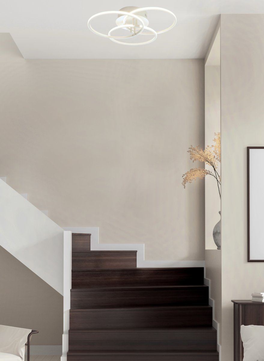 Ringo 45cm Blanco plafón De Aneta Lighting - Lámpara de suspensión con gancho y caja de techo metálica de color blanco.