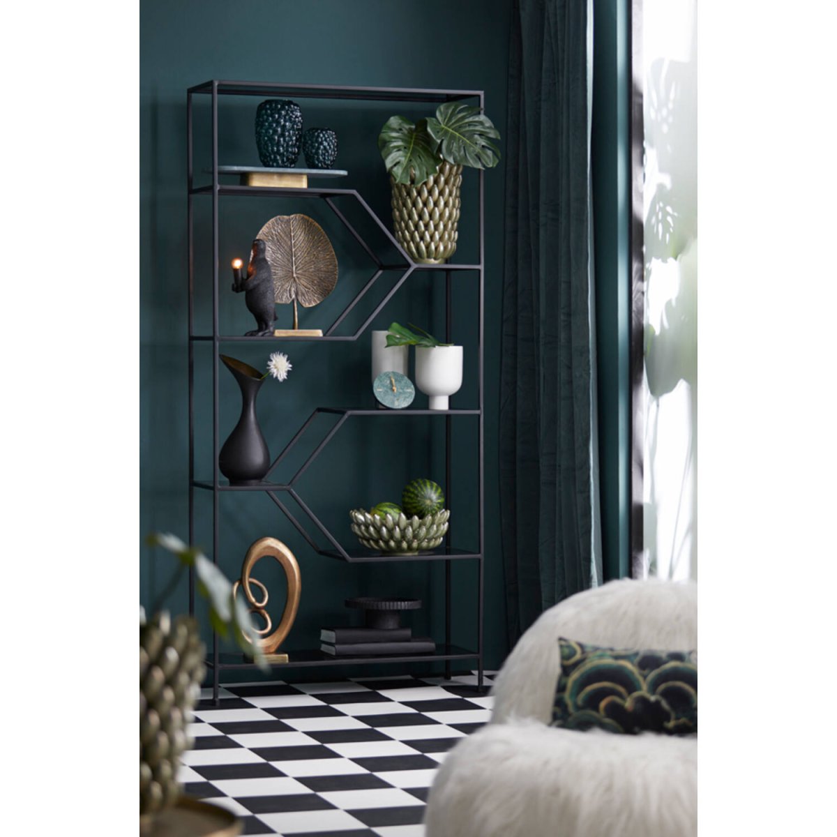 Penguin 34cm Negro lámpara de mesa De Light & Living - Con su acabado negro mate y su diseño único, se convierte en un detalle interior divertido y elegante.