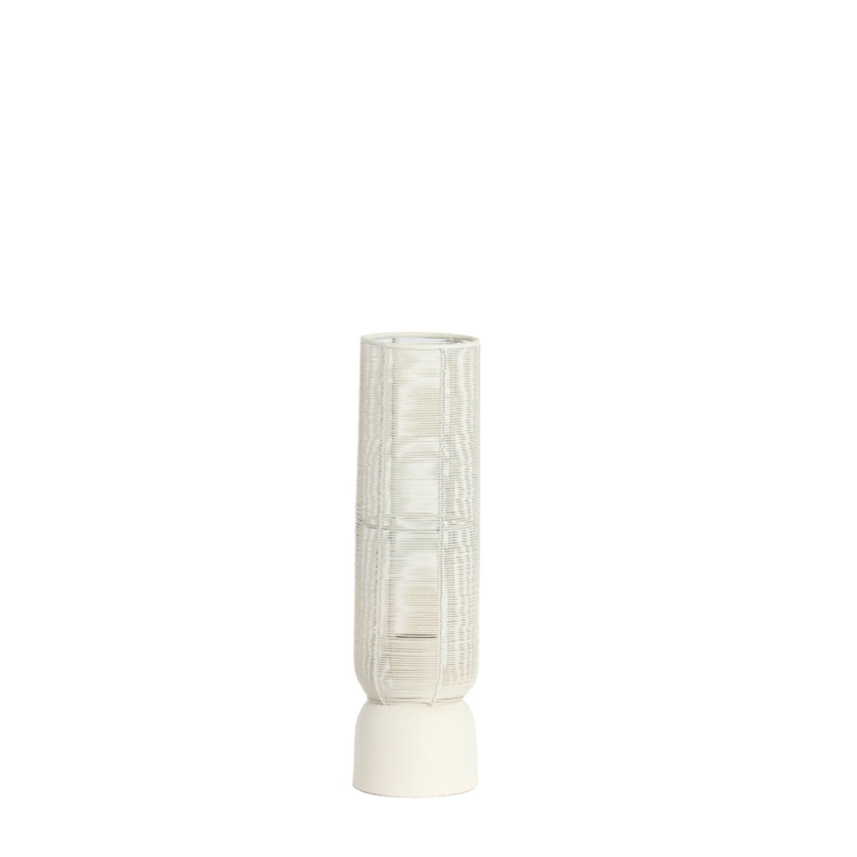Lezuza 40cm Blanco cremoso lámpara de mesa De Light & Living - El diseño aireado crea un hermoso juego de luz y se adapta perfectamente a interiores modernos y clásicos.
