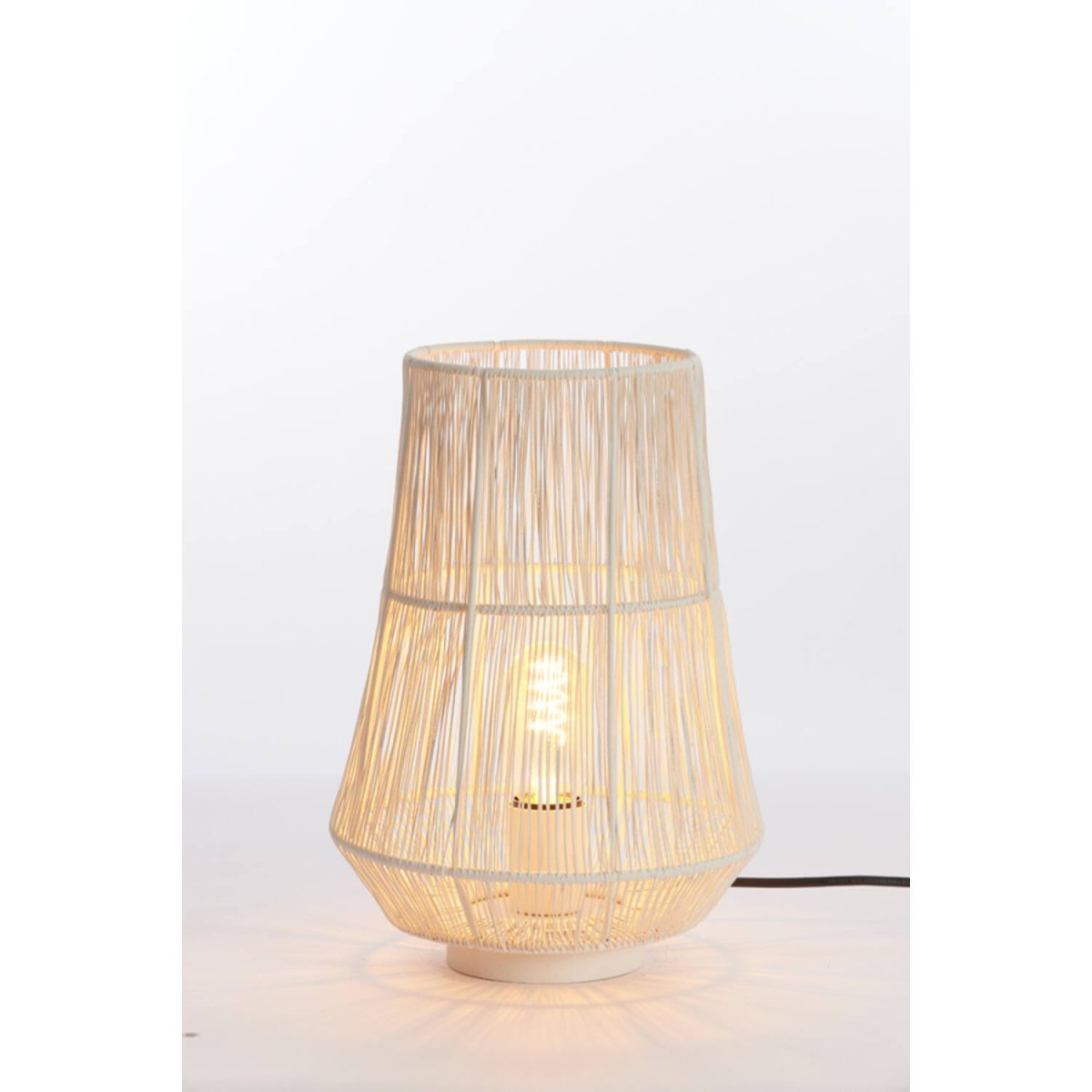 Banjar 33cm Blanco cremoso lámpara de mesa De Light & Living - 