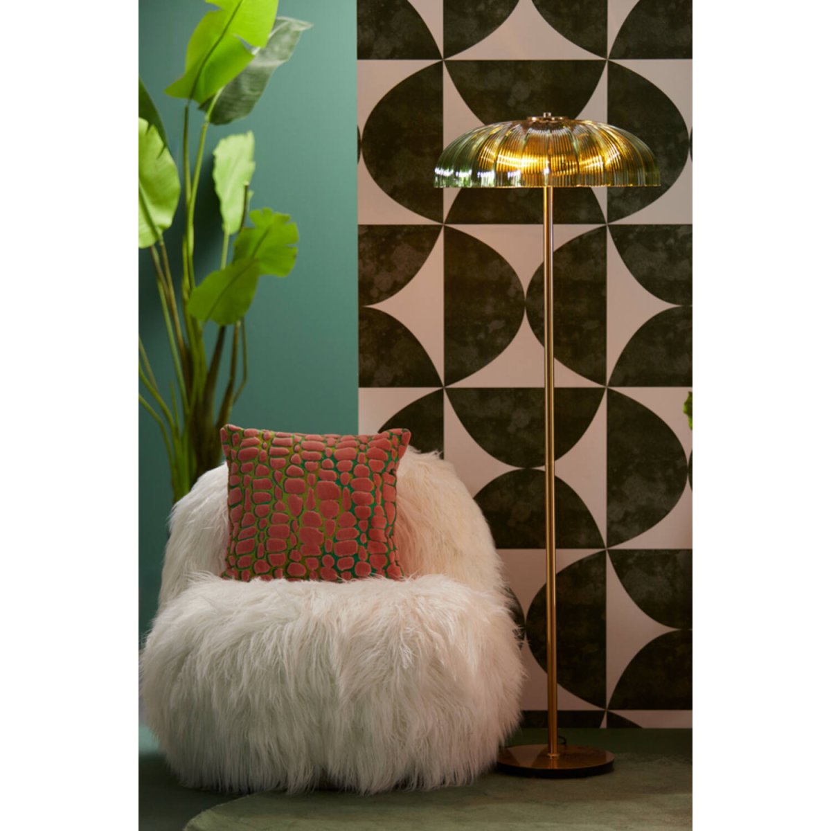 Fungo Dorado/verde lámpara de pie De Light & Living - Su diseño elegante y sofisticado añade un toque de lujo a cualquier interior y proporciona una luz cálida y agradable.
