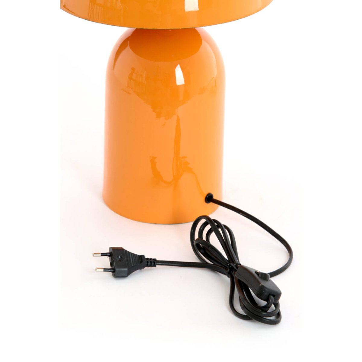 Tolima 35cm Naranja lámpara de mesa De Light & Living - El color de la l&aacute;mpara crea una atm&oacute;sfera c&aacute;lida y acogedora en la habitaci&oacute;n, perfecta como luz ambiental en una mesilla de noche, junto a una ventana o en una estanter&iacute;a.