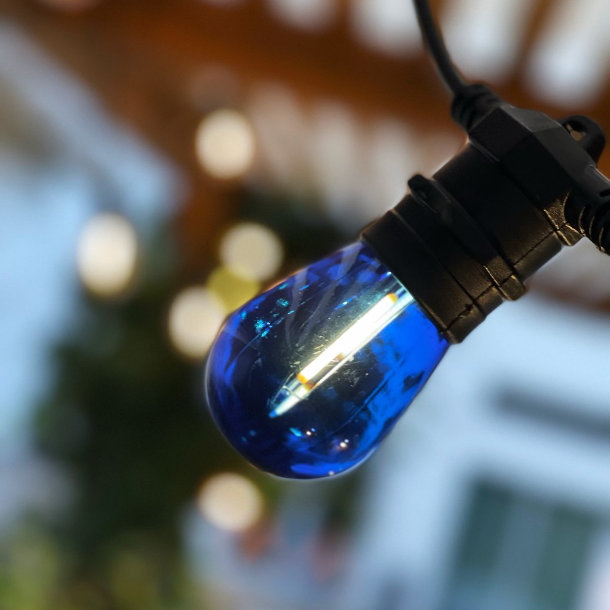 Deco bulb x 5 Azul De Lightson - Tenga en cuenta que las fuentes de luz están diseñadas para el sistema LightsOn Garden, que funciona con 12 V CA y no se puede utilizar en luminarias normales de 230 V.