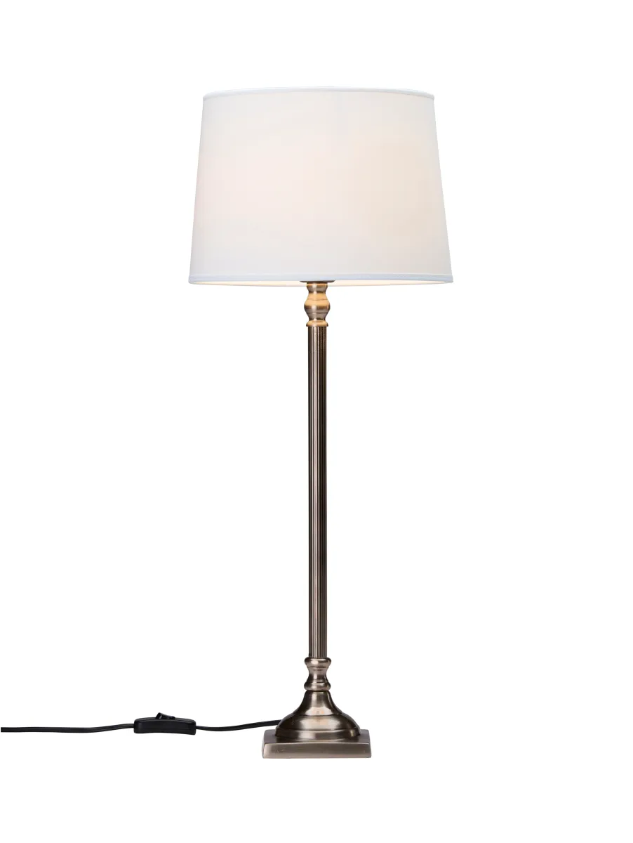 Margot 63cm Plata antigua lámpara de mesa De PR Home - La base de la l&aacute;mpara mide 41 cm de alto y 10,5 cm de profundidad y cuenta con un cable de pl&aacute;stico negro de 1,6 m de largo con un interruptor de encendido.