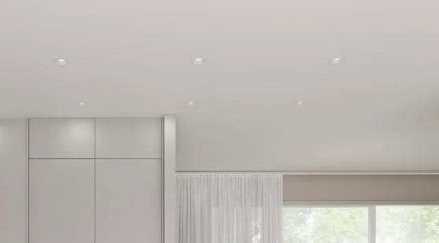 Downlight DWN-02 6P Blanco De Plejd - La DWN-02 tiene una temperatura de color ajustable y puede configurarse a una temperatura fija o atenuarse a blanco c&aacute;lido.