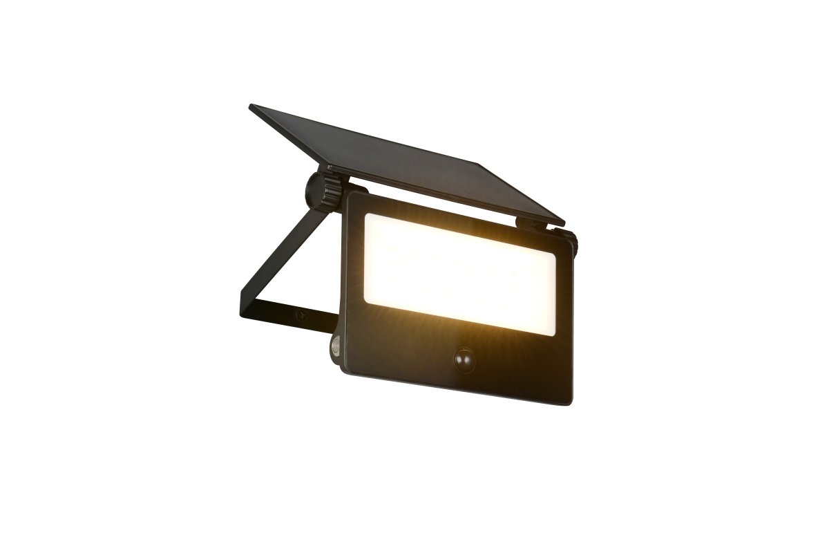 Moura 15cm Negro lámpara de exterior De Trio Lighting - Moura es una luz de exterior potente y respetuosa con el medio ambiente con panel solar integrado y baterías recargables.