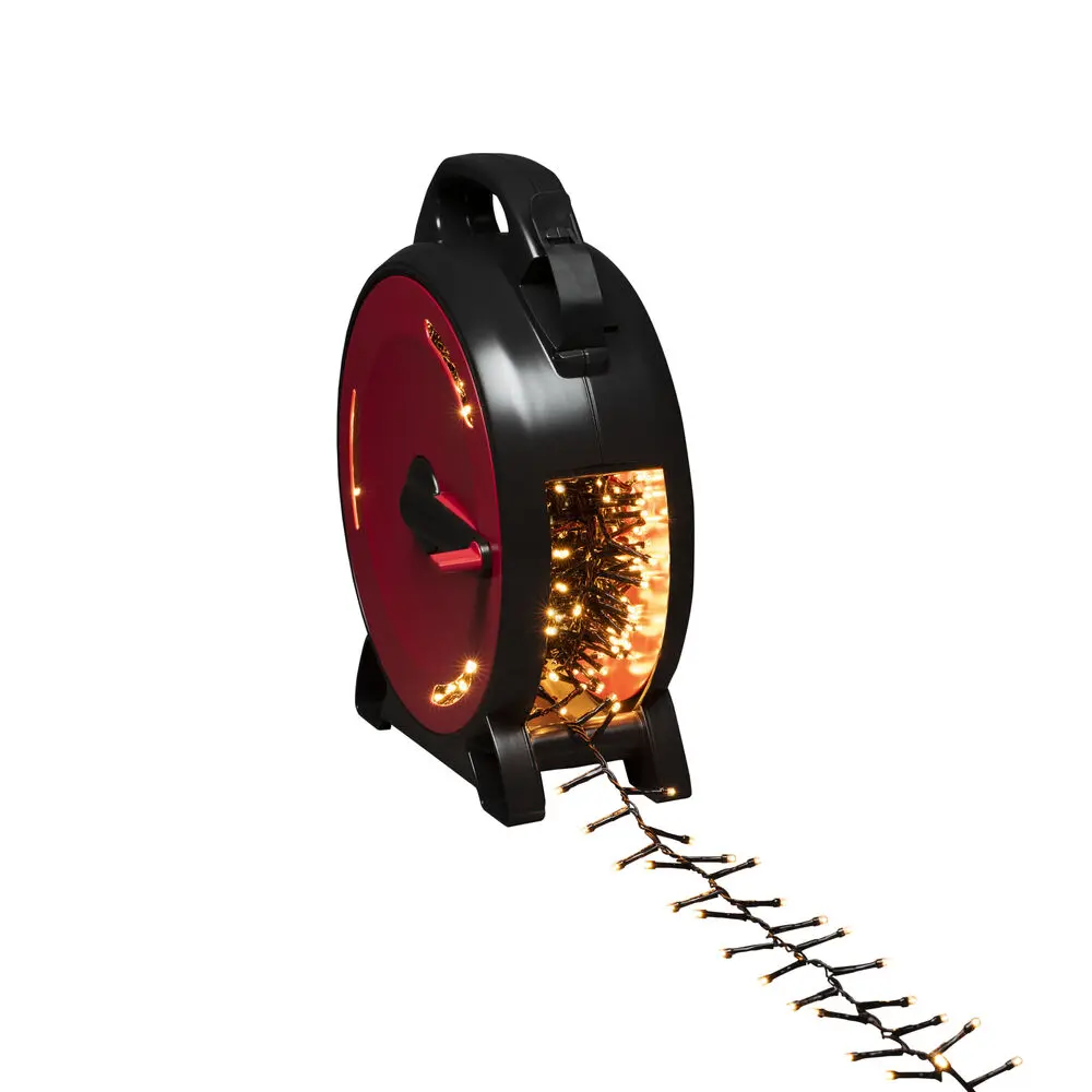 Enrollacable amber 26m Negro De Konstsmide - El ingenioso carrete de cable le permite desenrollar y enrollar f&aacute;cilmente la cadena de luces sin enredos de cables, ahorrando as&iacute; tiempo y molestias.