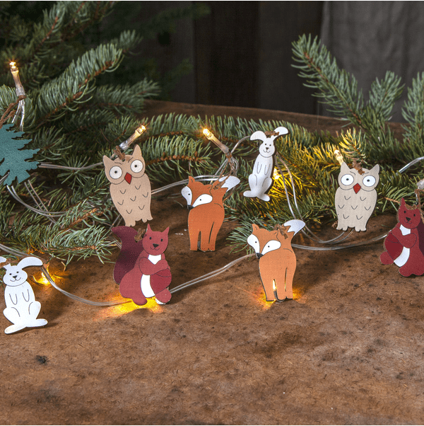 Guirnalda De Luces Forest Friends 1,8m Multicolor De Star Trading - Cadena de luz de interior decorada con 10 figuras de madera en bonitos colores.