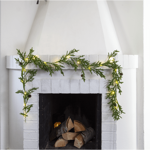 Lummer 180cm Verde De Star Trading - La guirnalda Lummer mide 180 cm de largo, con algo de brillo y peque&ntilde;as; Cono.