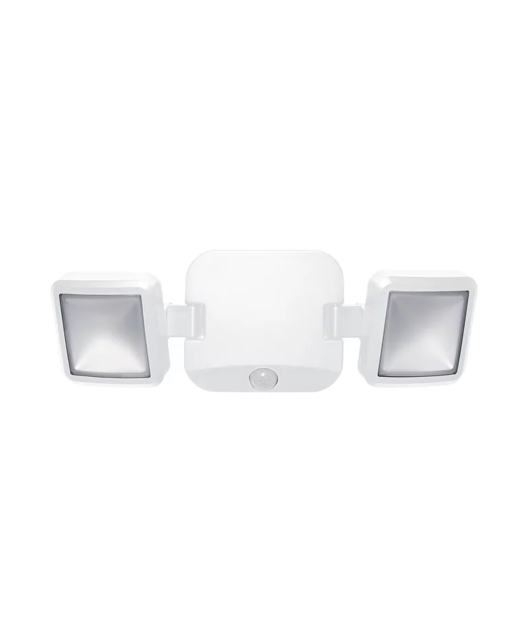 Battery LED Spotlight Sensor Blanco lámpara de exterior De Ledvance - El sensor de foco LED alimentado por bater&iacute;a de 10 W es una soluci&oacute;n de iluminaci&oacute;n exterior potente y flexible.