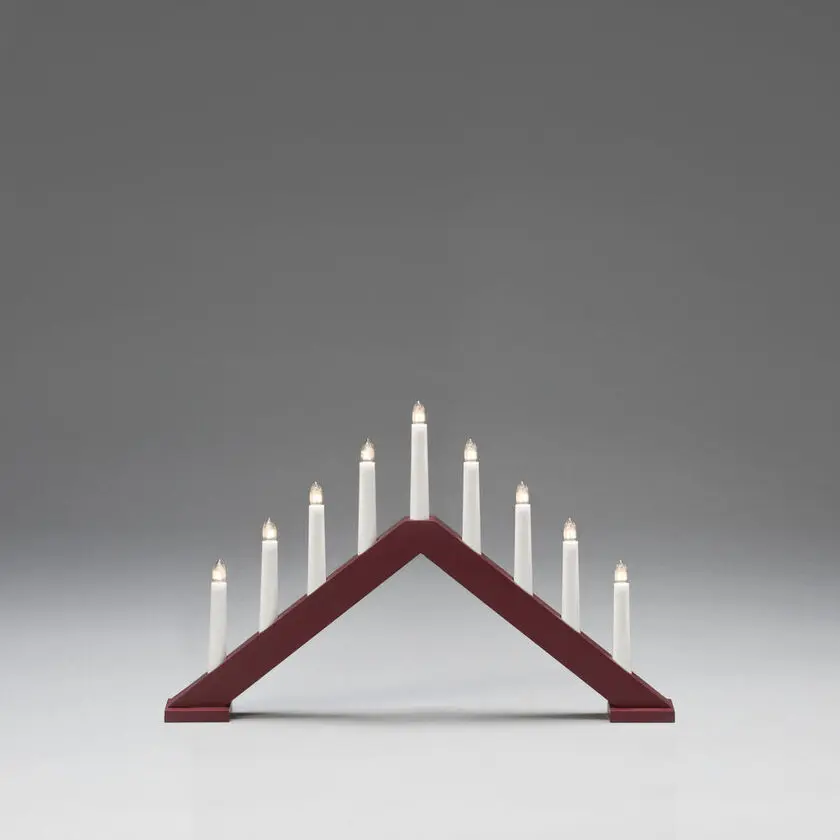 Candelabra 9 Lights Rojo oscuro mate De Konstsmide - Dale a tu hogar un ambiente navide&ntilde;o atemporal y con estilo con este elegante portavelas de Adviento de madera.