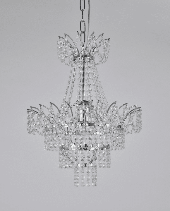 Estelle Ø35 Plata cristal De Norrsken Design - La l&aacute;mpara de ara&ntilde;a de cristal Estelle en cromo combina un glamour atemporal con un acabado cromado moderno para crear una impresi&oacute;n impactante.
