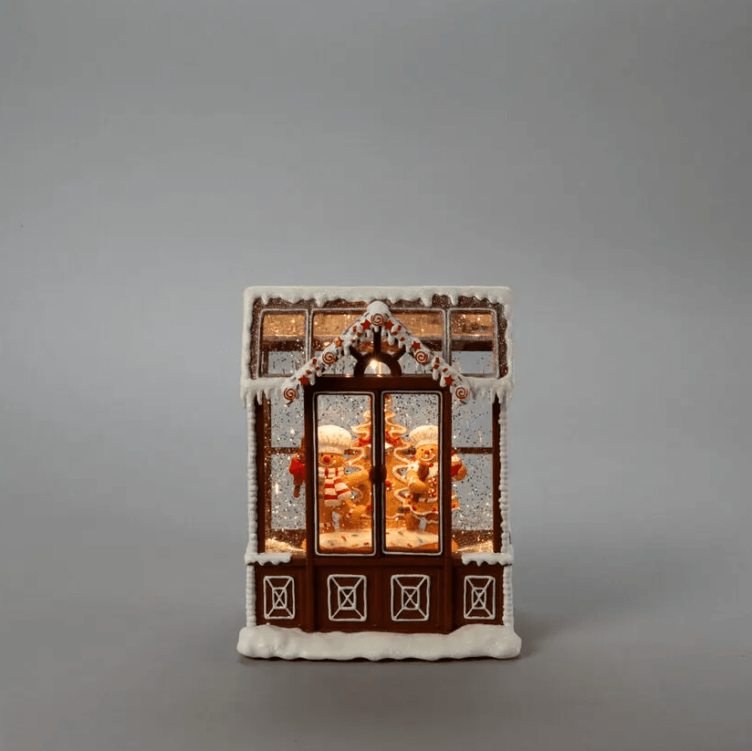 Linterna De Agua Casa De Jengibre Marrón De Konstsmide - Una linda linterna llena de agua con forma de casa de jengibre con una hermosa iluminaci&oacute;n LED blanca c&aacute;lida que brilla con la magia de la Navidad.