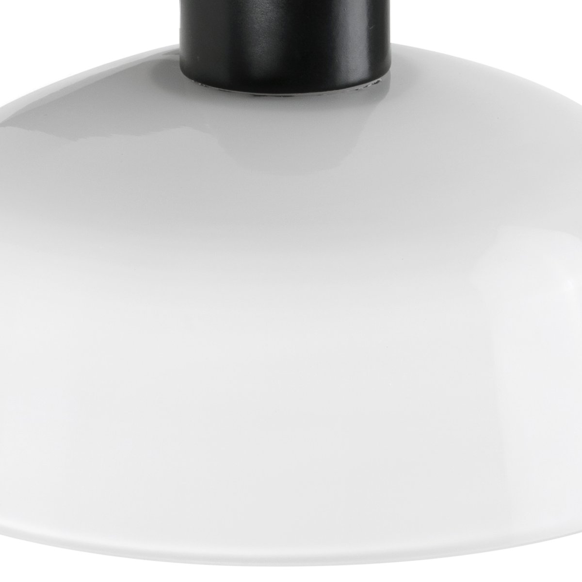 Tatawin Ø25 Blanco Lámpas de techo De Faro Barcelona - Tatawin es una l&aacute;mpara de techo con estructura negra y pantalla met&aacute;lica blanca que emite una luz direccional y atmosf&eacute;rica.