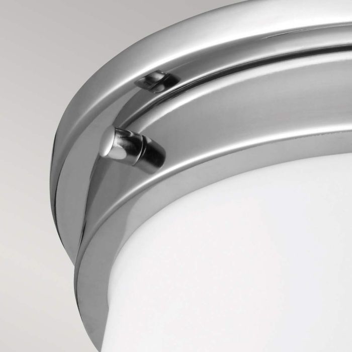 Payne Ø32 Cromo lámpara de baño De Elstead Lighting - Con un índice de protección IP44, la lámpara está protegida contra la humedad y las salpicaduras de agua, por lo que es ideal para colocarla en el baño para proporcionar una iluminación elegante y práctica.