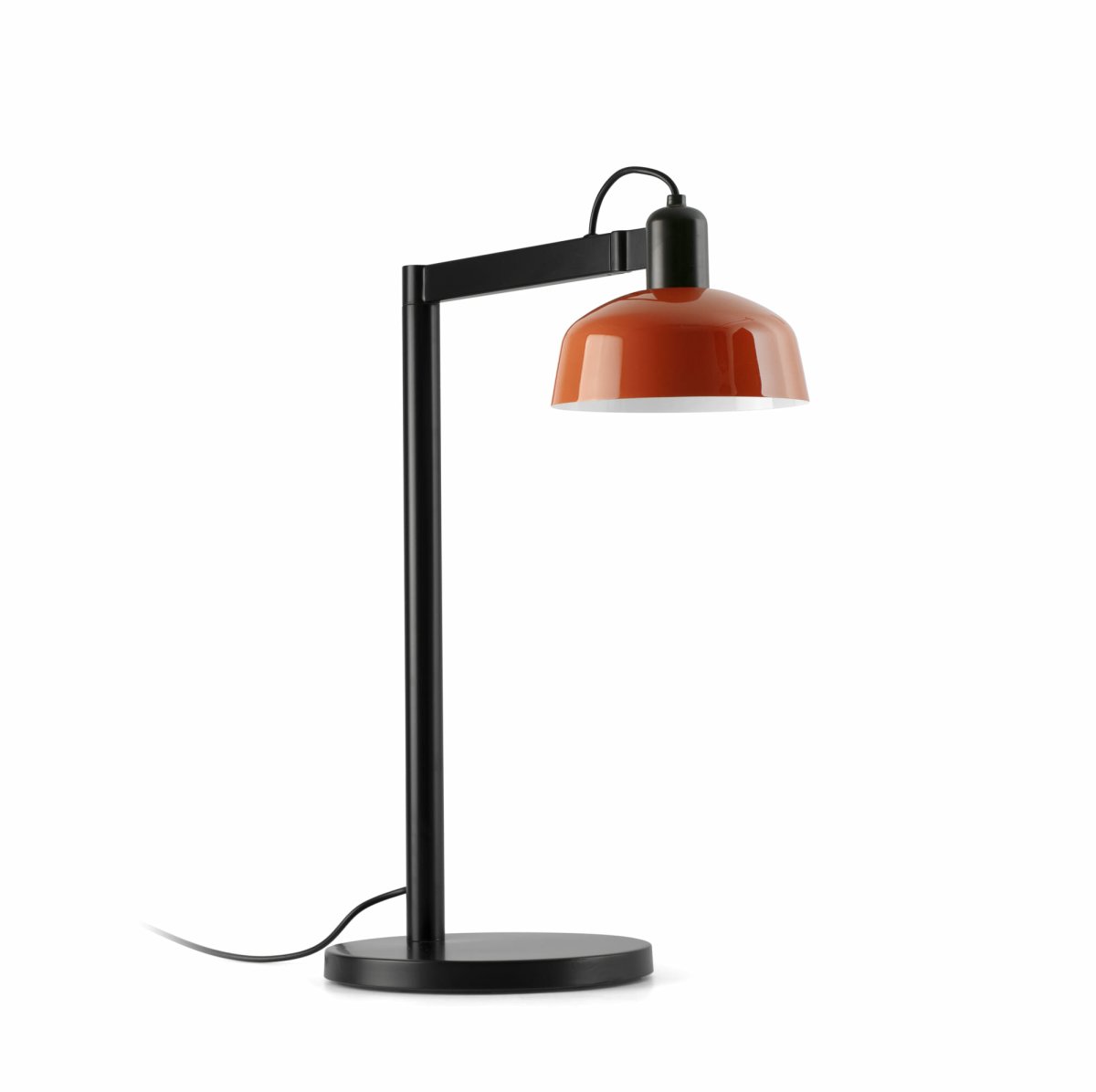 Tatawin 58cm Rojo anaranjado lámpara de escritorio De Faro Barcelona - Tatawin es una lámpara de mesa con estructura negra y pantalla metálica rojiza que proporciona una luz direccional y focalizada.