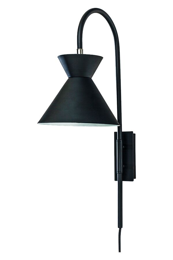 Coni 54cm Negro lámpara de pared De Aneta Lighting - Coni proporciona una luz agradable y decorativa junto al sofá, en el pasillo o encima de la encimera de la cocina.