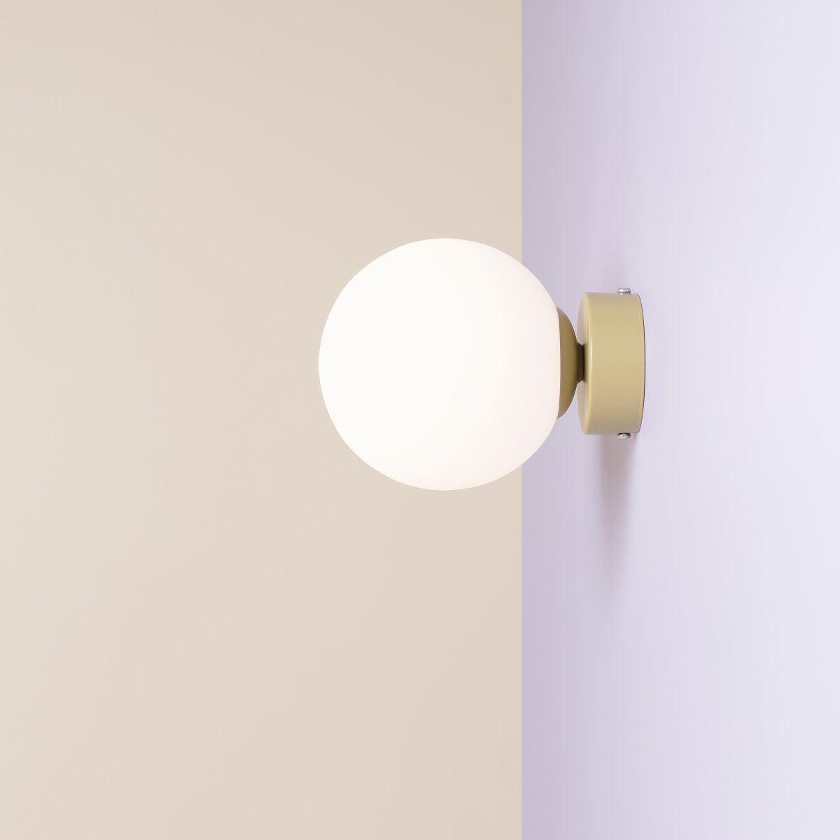 Ball Ø15 Beige lámpara de pared De Artera - Con su forma esférica simple y elegante, proporciona una luz suave y atmosférica que crea una atmósfera cálida y acogedora en cualquier habitación.