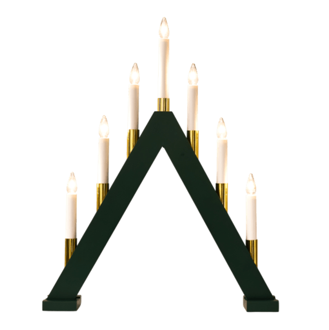 Hilda 7 verde oscuro De Pixie Design - Hilda es un candelabro decorativo de madera en un intenso verde oscuro con detalles dorados que crean un elegante contraste.
