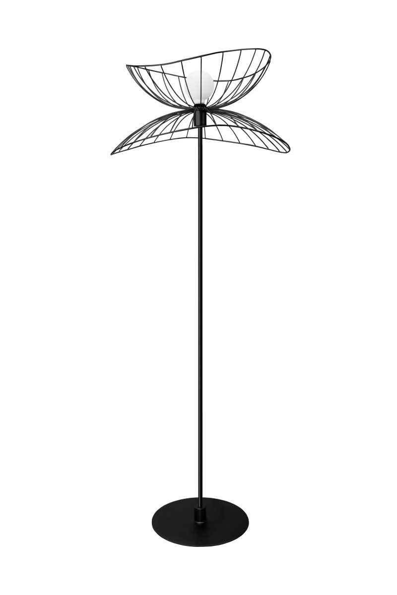 Ray Negro lámpara de pie De Globen Lighting - La elegante y gr&aacute;fica serie Ray, en la que las pantallas se pueden combinar de cuatro maneras diferentes, es la l&aacute;mpara de pie de esta serie.