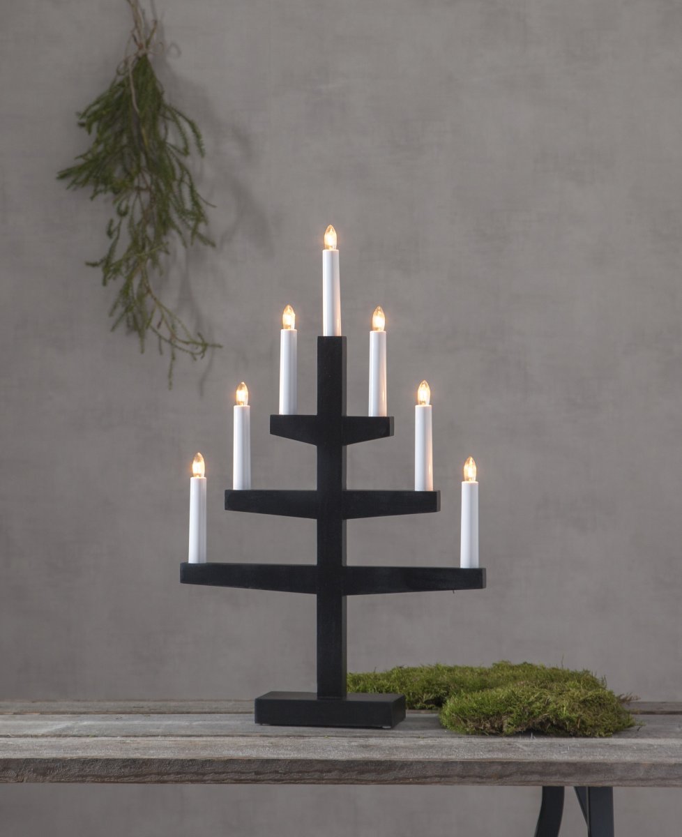Trapp Negro De Star Trading - El candelabro tiene una longitud de cable de 180 cm.