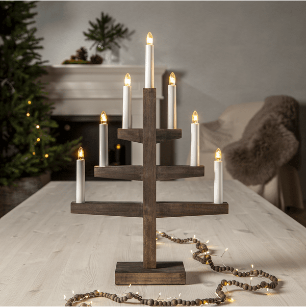 Trapp Marrón De Star Trading - Candelabro de madera te&ntilde;ida en marr&oacute;n con 7 fuentes de luz.