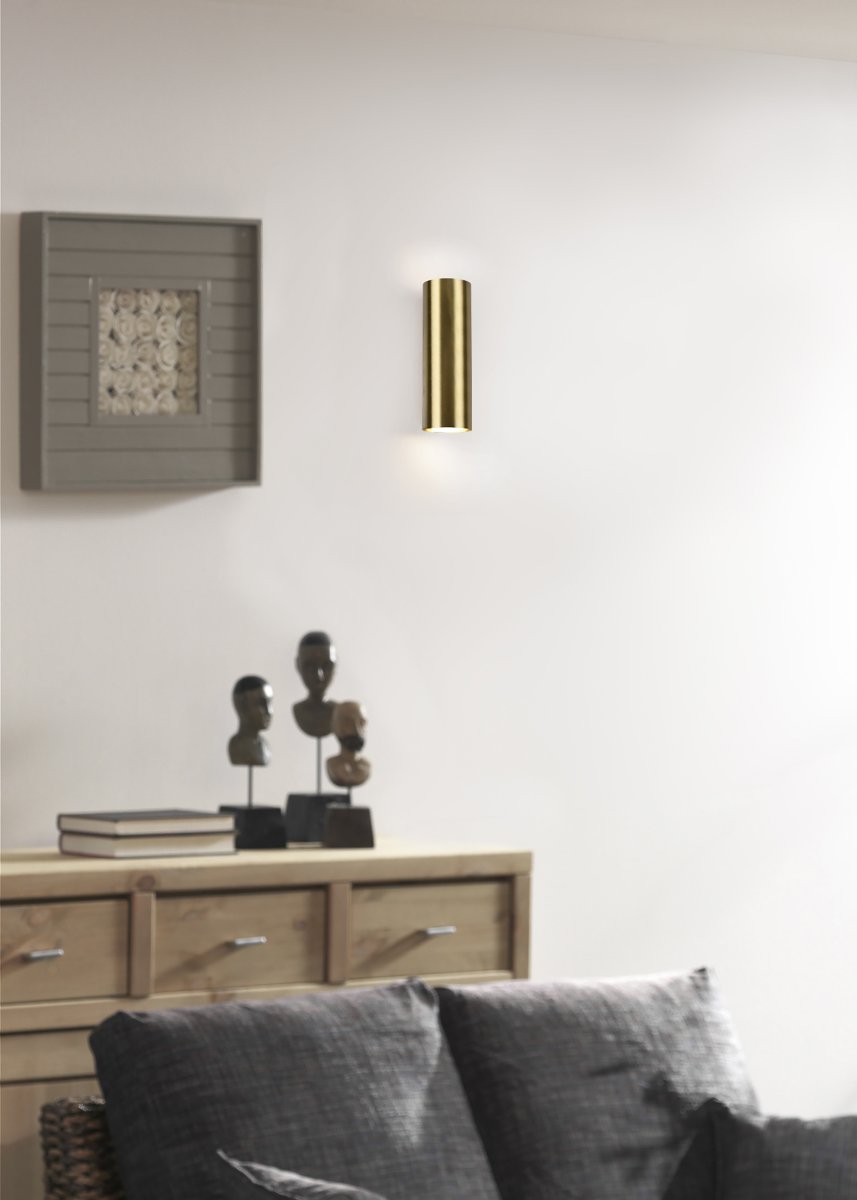 Marley 18cm Latón antiguo lámpara de pared De Trio Lighting - Con su dise&ntilde;o sobrio y su fabricaci&oacute;n de alta calidad, la l&aacute;mpara de pared MARLEY es a la vez pr&aacute;ctica y minimalista.